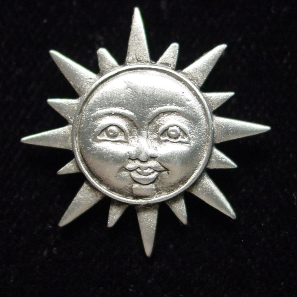 COPY - 🌸 3/$12 🐝 ' SUN Face' Tack Pin